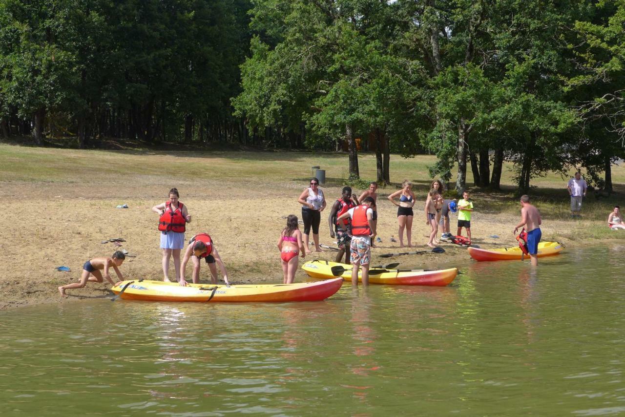 Camping Les petites Minaudières Hotel Saint-Sauveur  Esterno foto