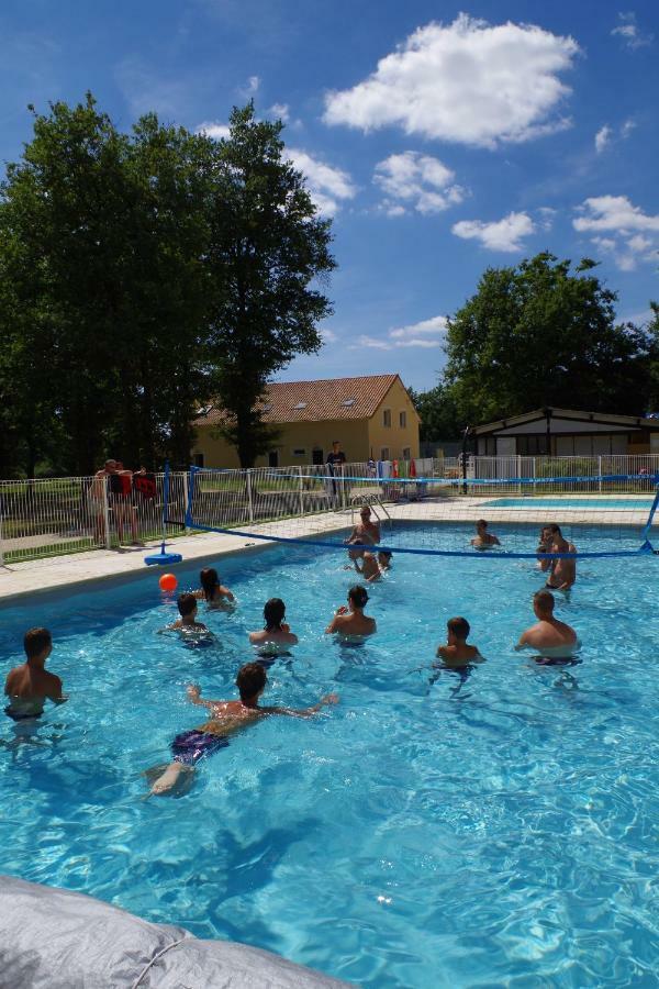 Camping Les petites Minaudières Hotel Saint-Sauveur  Esterno foto